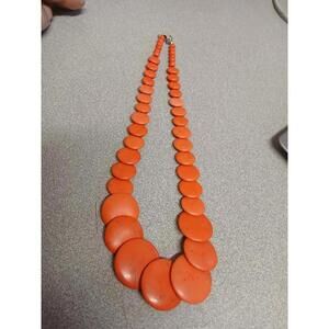 Coral Colored Graduated Flat Disc Necklace Vintage 18"